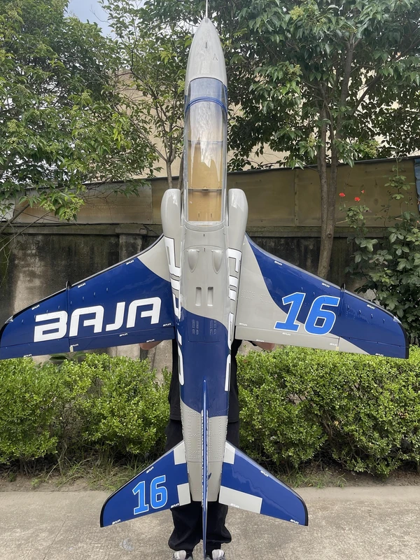 Hawk — 2.5 m photo 10